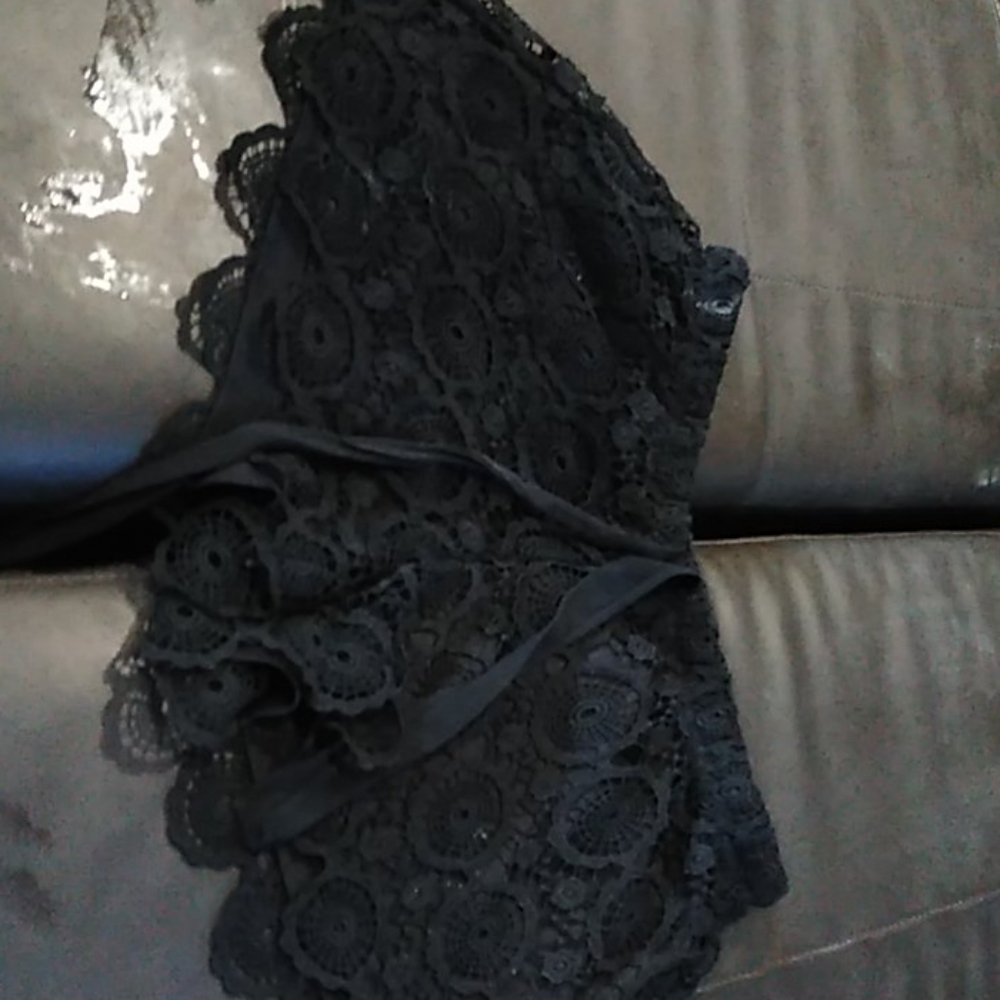 Lace shorts